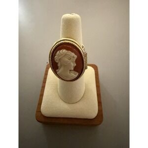 Avon Cameo Perfume Vintage Ring Size 6